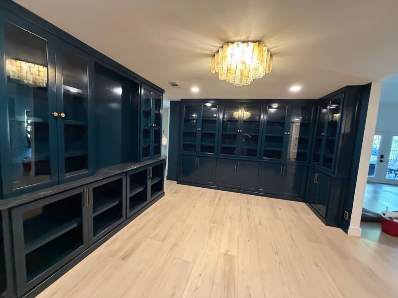 Tabletop and Cabinet Glass Installation