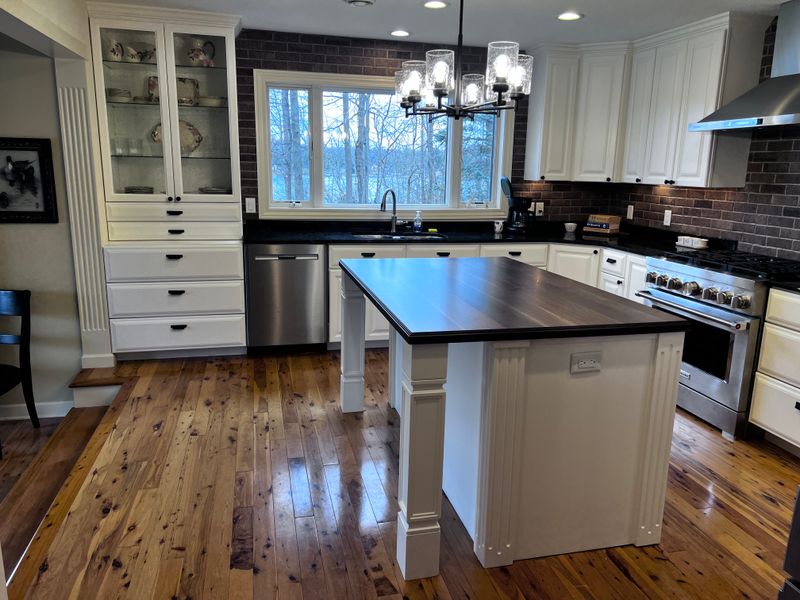 Kitchen and Cabinet Refinishing