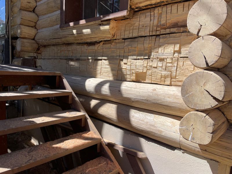 Log Home Restoration