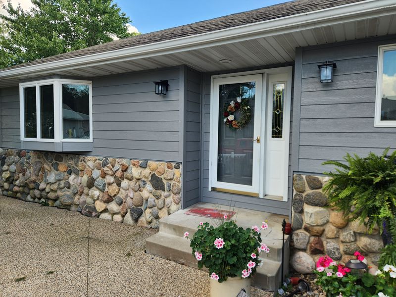 Siding Installation and Repair