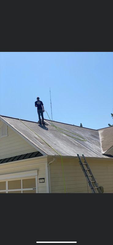 Roof Cleaning