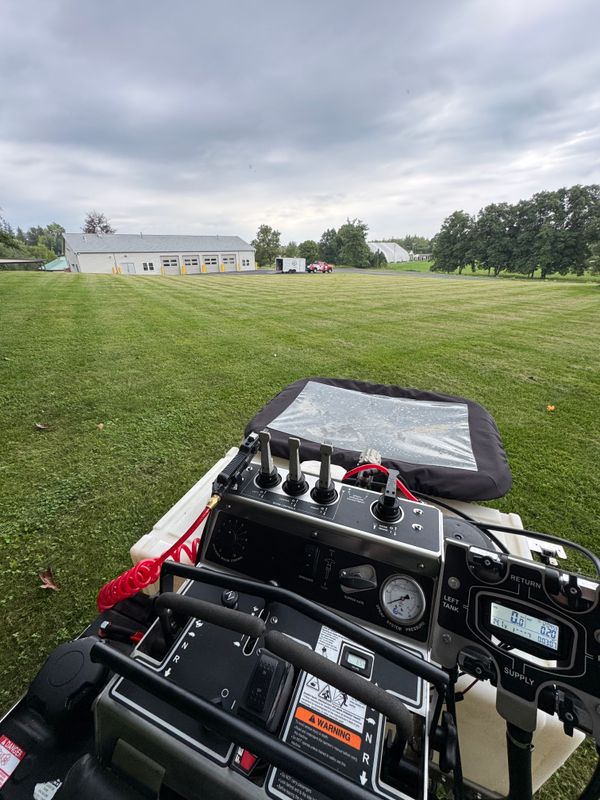 Weekly Lawn Maintenance