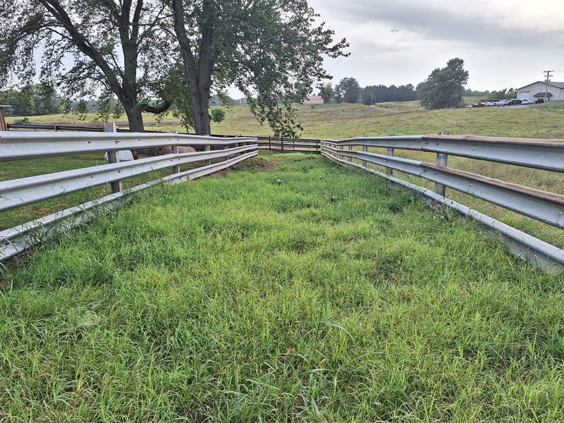 Commercial Fencing