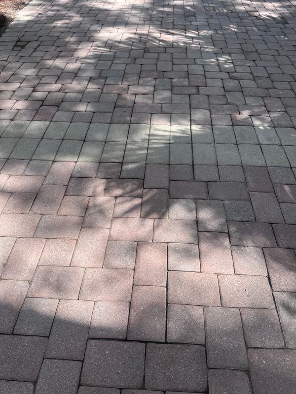 Driveway pressure cleaning