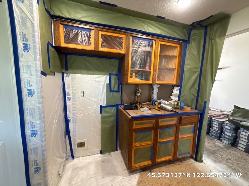 Drywall Repair & Refinishing