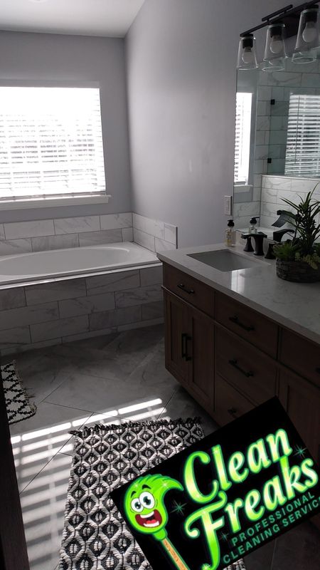 Bed and Bath Cleaning