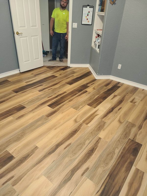 Luxury Vinyl Plank (LVP)