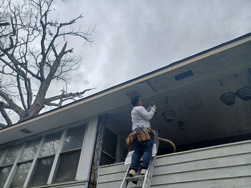 Gutter, Fascia and Soffit Replacement 