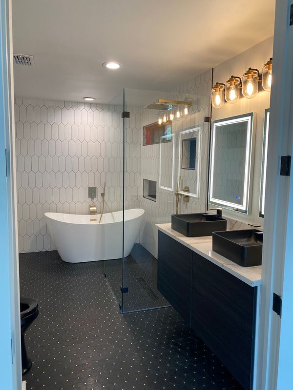 Kitchen & Bathroom Remodeling