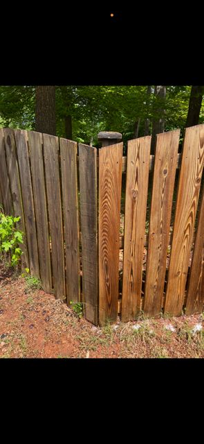 Revitalize Your Space: Stunning Fence Transformation by Critts Pressure Washing