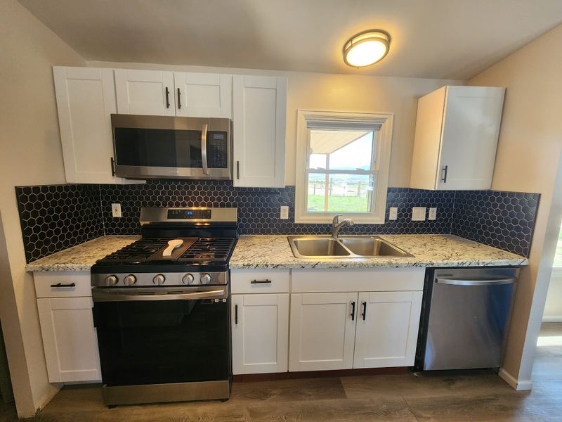 Kitchen Backsplash Tiling