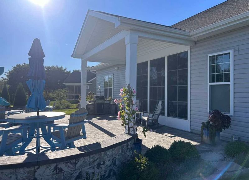 Porches & Pavillions