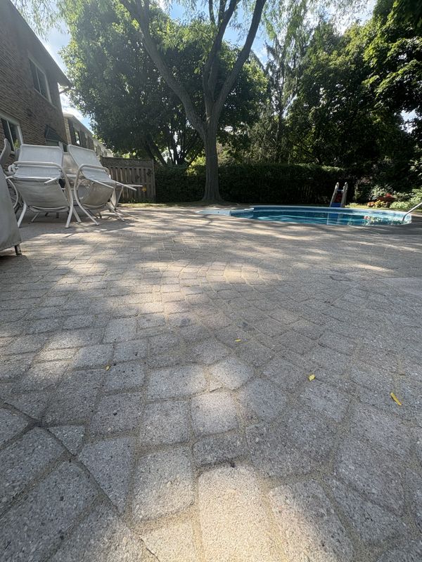 Interlock Pressure Washing & Re-Sanding
