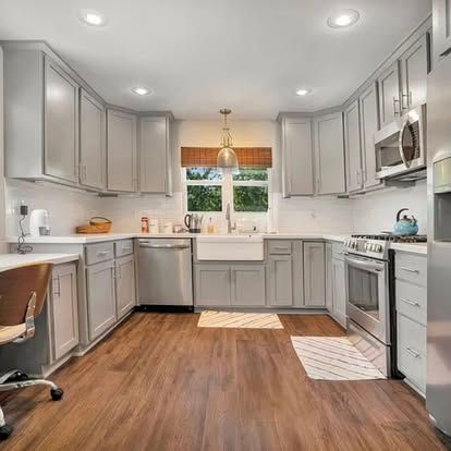 Cabinet Refinishing