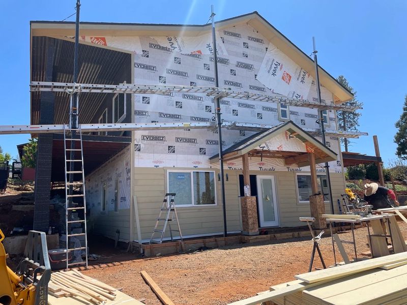 SIDING WORK PICTURES