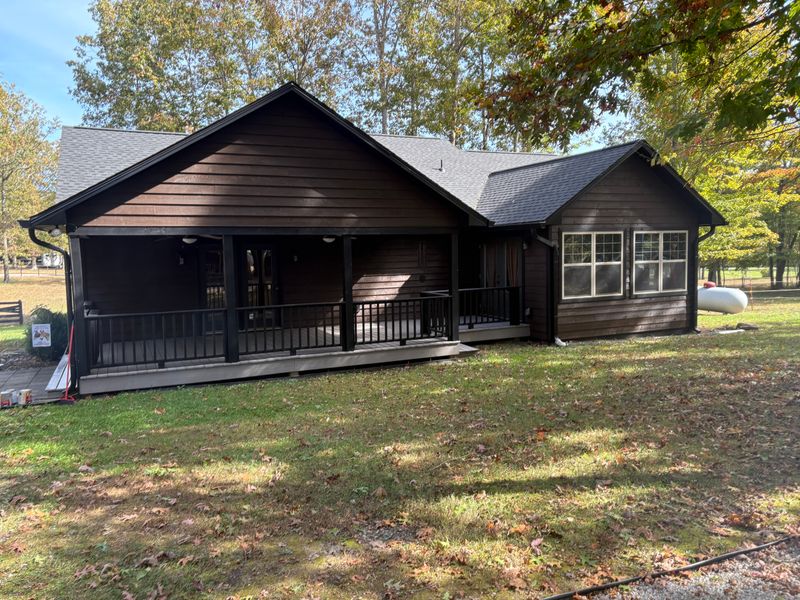 Log Home Staining