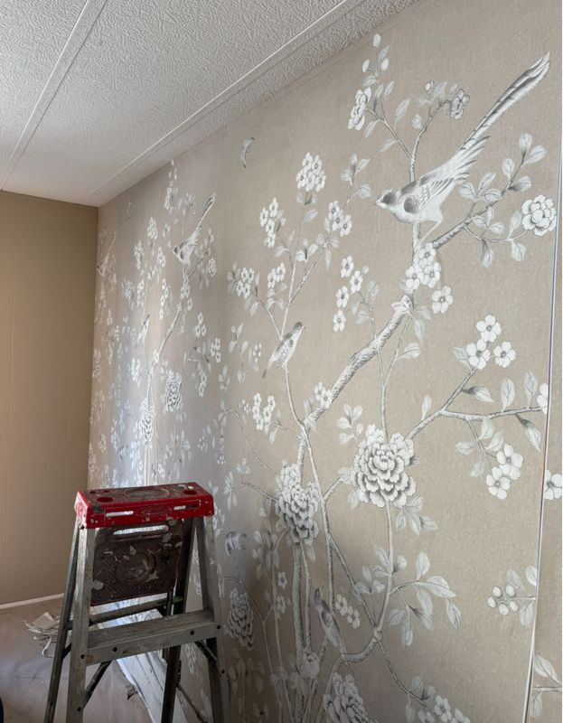 Wallpaper Removal & Installation