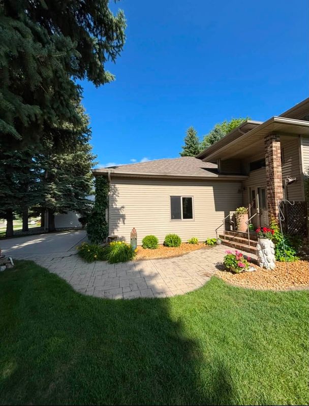 Lawn Care & Maintenance
