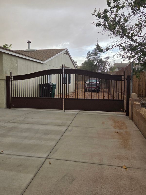 Rolling Gates