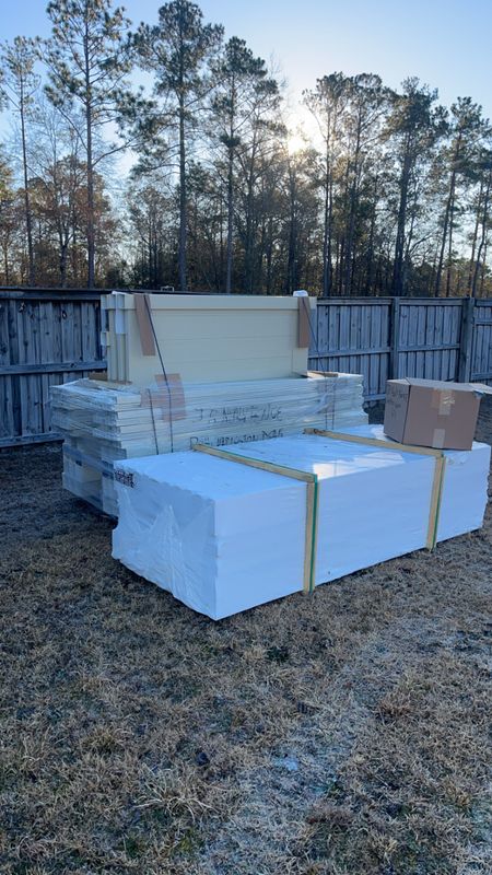 Vinyl fence 