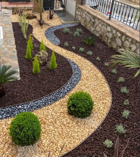 Transform Your Outdoor Space with Acosta Maintenance & Solutions