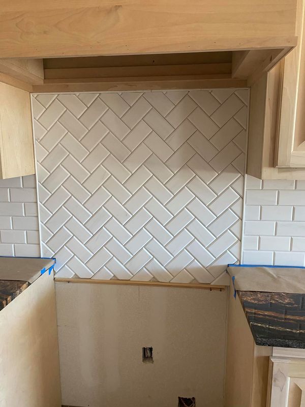 Kitchen Backsplash Installation