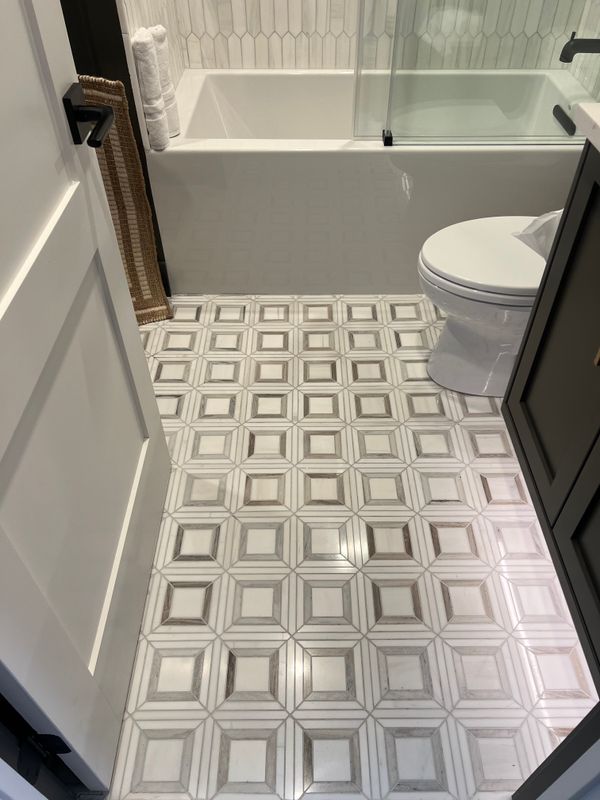 Floor installation Tile & natural stone