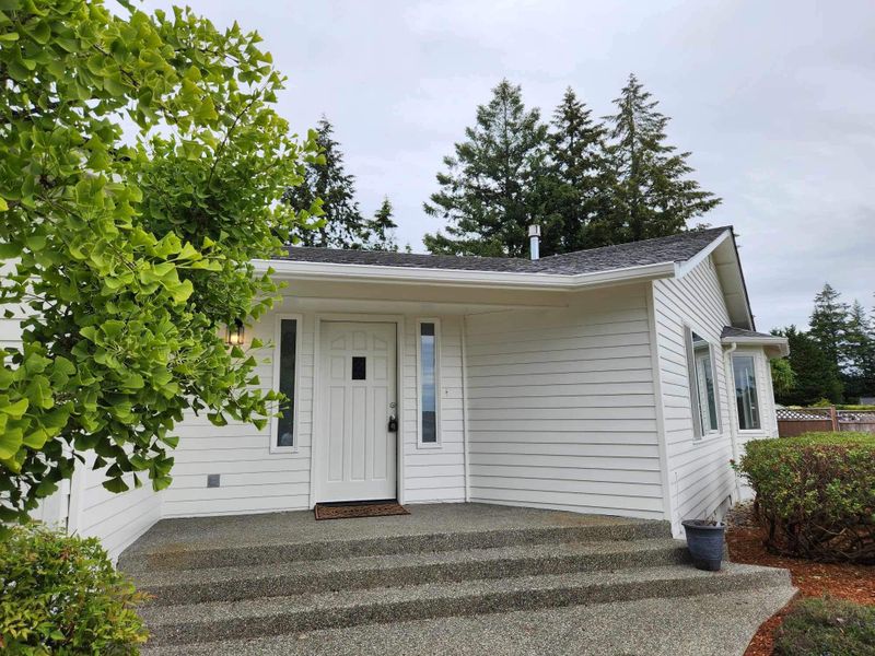 Transforming Home Exteriors: A Stunning White Finish by American Europe Painting LLC