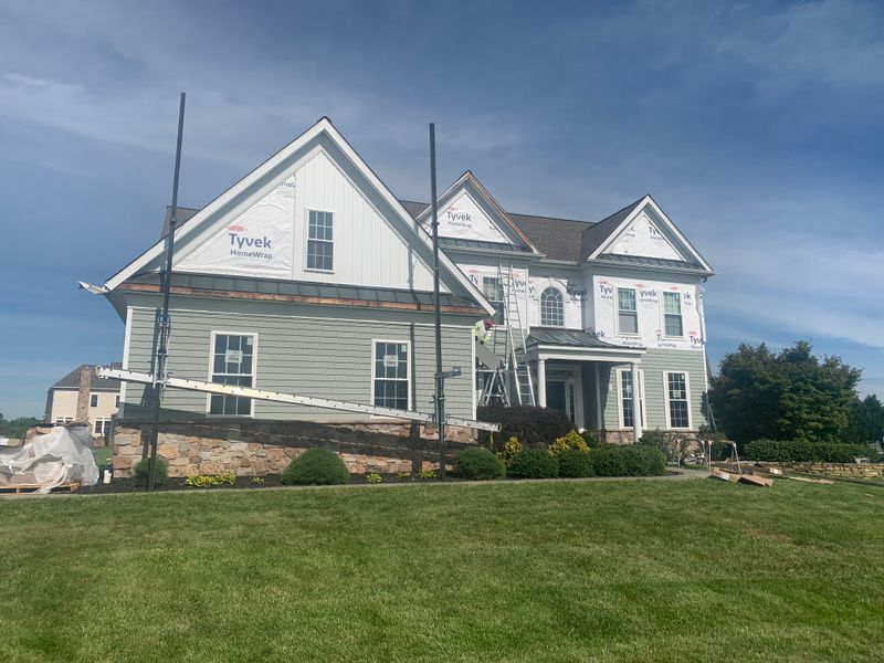 Laxs dr - windows, siding 