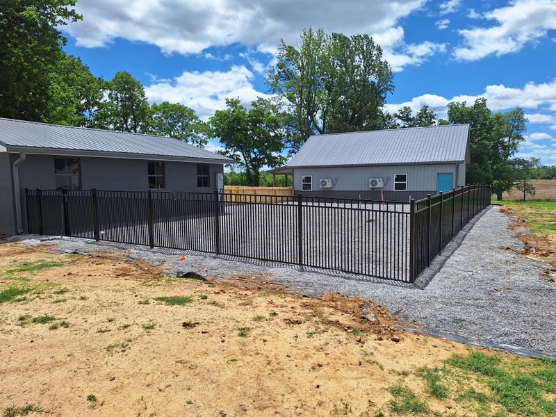 Commercial Fencing