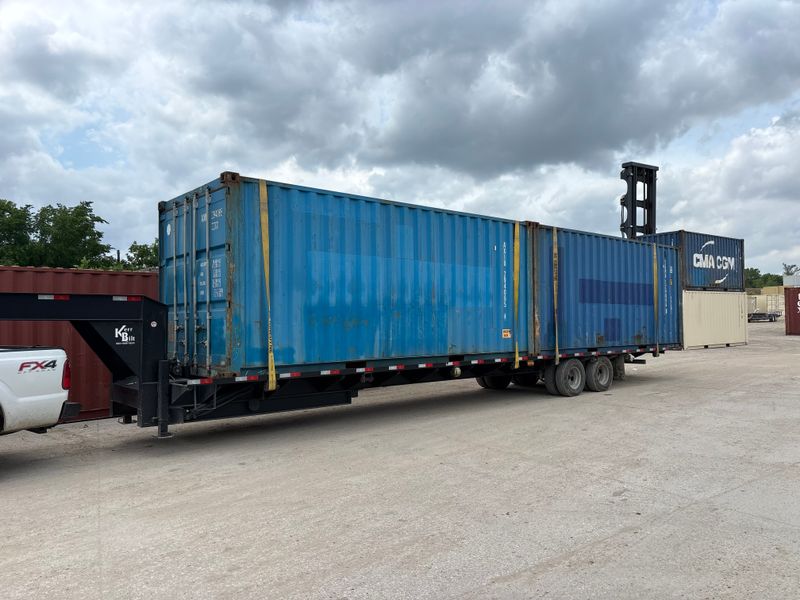 40 Foot Containers