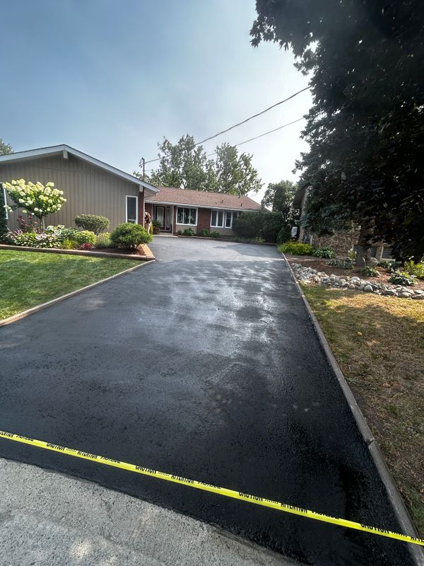 Strengthening Surfaces with Professional Asphalt Seal Coating