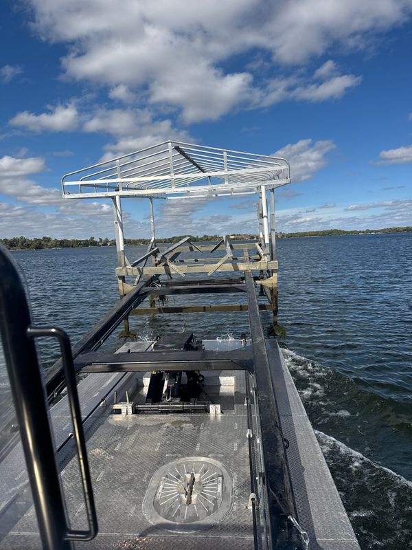 Dock installation / Removal