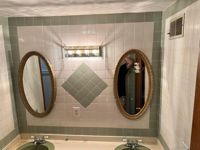 Bathroom Renovation gallery