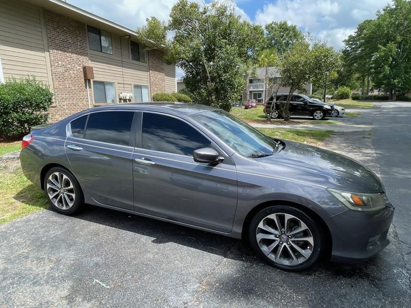 Revitalizing Classics: Bentlys Mobile Wash Shines at Branchwood Apartments, Goose Creek, SC