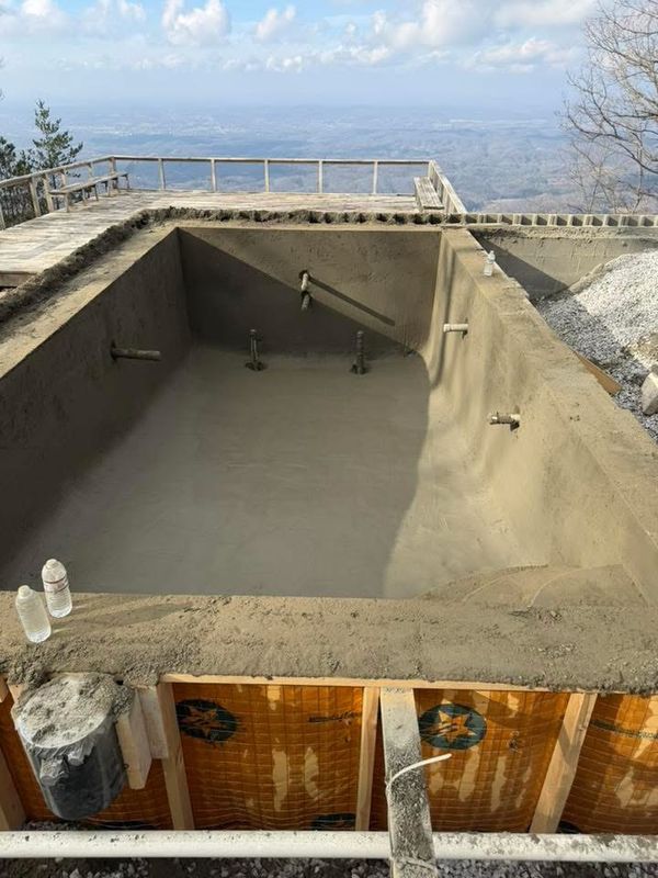 Fiberglass Pool Construction