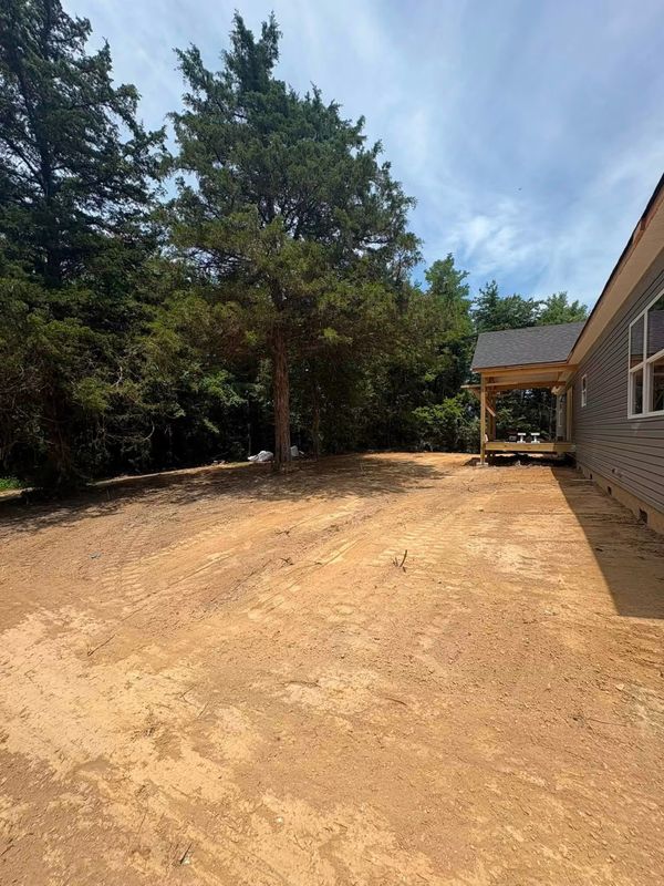 Residential & Commercial Excavation- Footers, Driveways, & Septics
