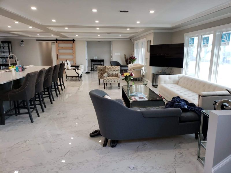 Living Rooms 