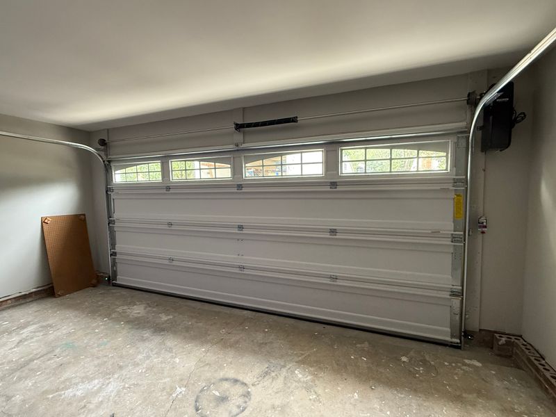 Garage Door Installation & Repair