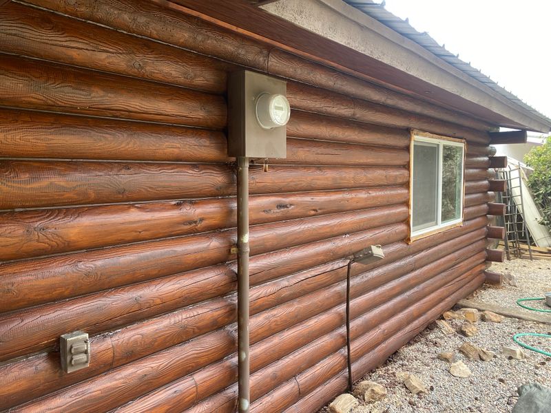 Log Homes Refinishing