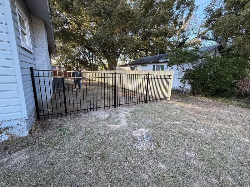 Aluminum Fencing