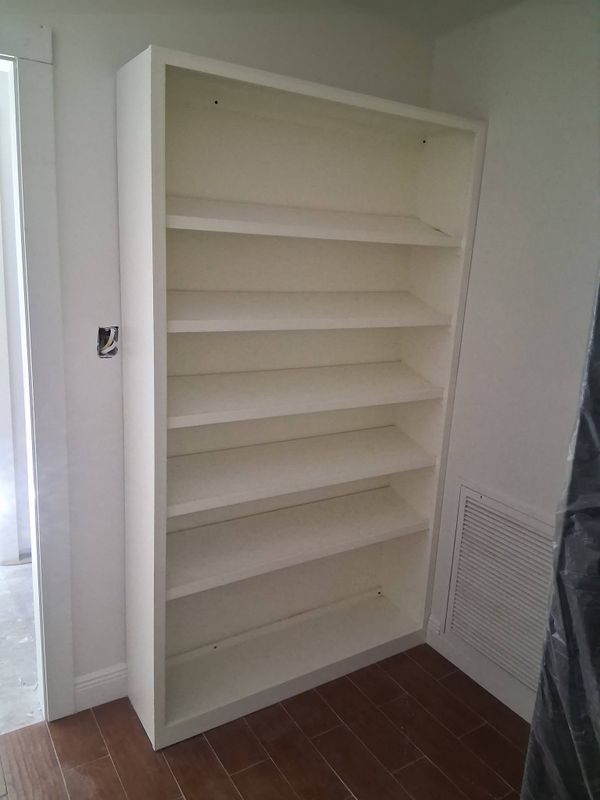 Custom Cabinet Manufacturing