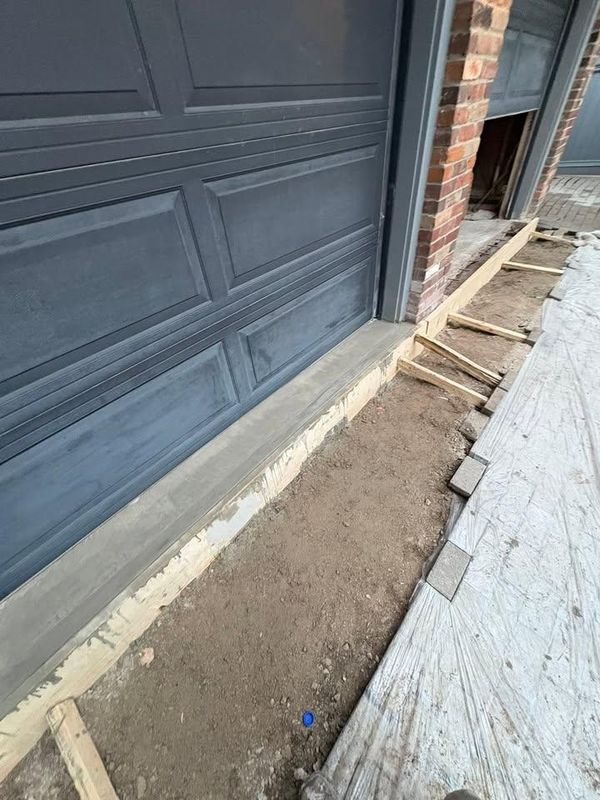 (Steps & Wall Restoration) Safety & Structural Interlock Repairs