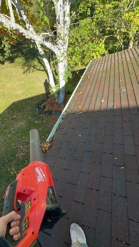 Gutters & Downspouts