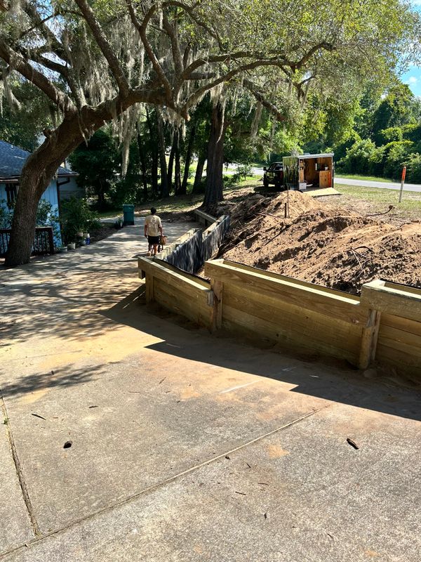 Seawall/ Retaining wall