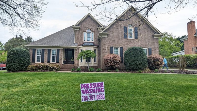 Residential Pressure Washing