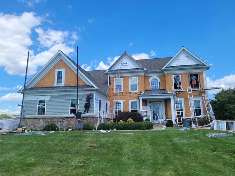 Laxs dr - windows, siding 