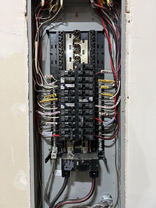 Mastering Connections: Dan Levinsky & Sons Electrifies Great Bridge with Expert Panel Box Repairs in Chesapeake, VA
