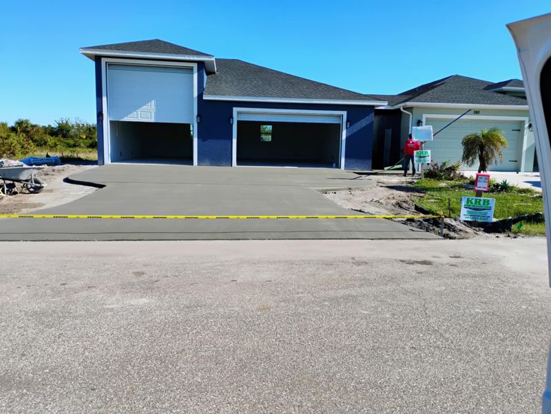 Concrete Repairs & Resurfacing