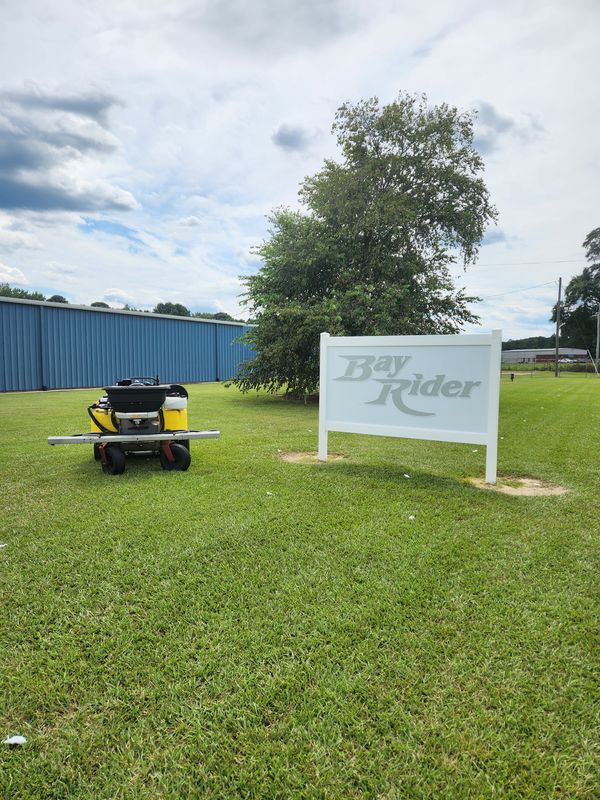 "Transformative Turf Excellence in Wilson: RightLane's Signature Landscaping Service"